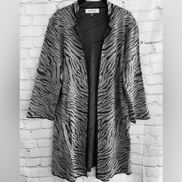Kaspar Zebra Print Open Front Cardigan Sweater 3/4 sleeve Size XL NWOT - Picture 1 of 6